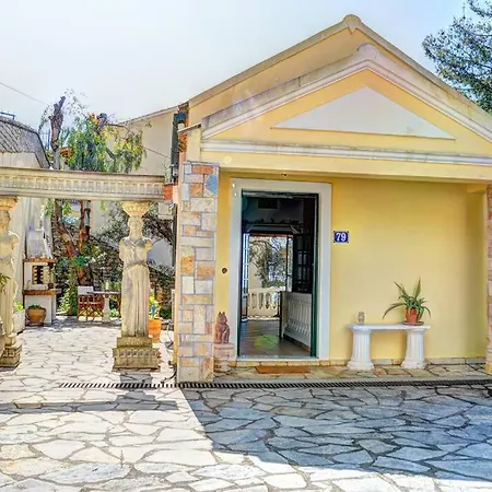 Rolling Stolis Дом отдыха